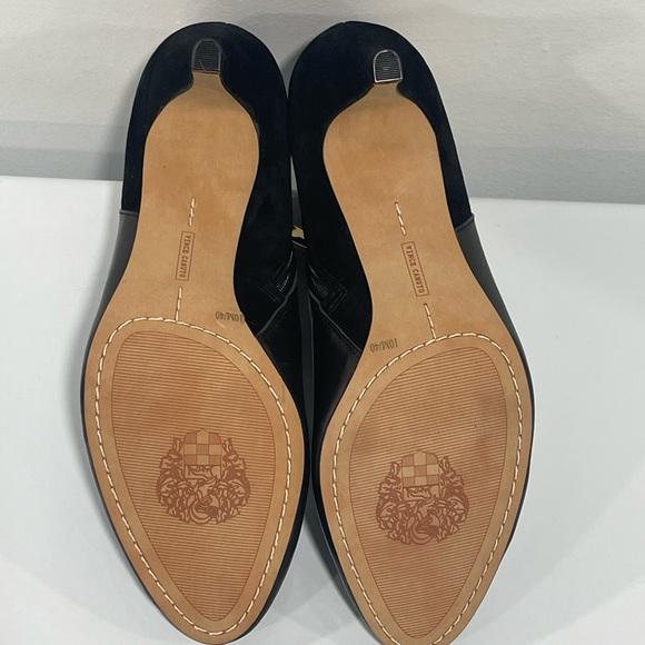 Vince Camuto Ankle Bootie size 10 - Picture 6 of 8